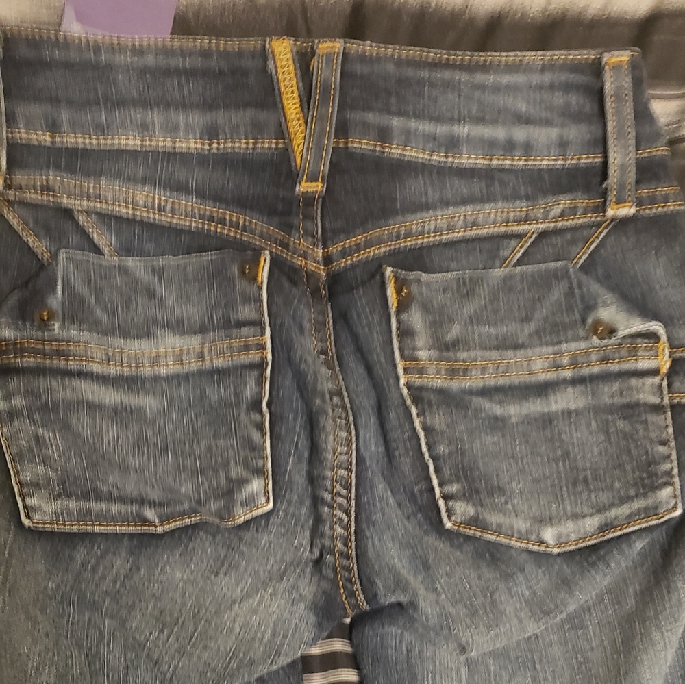 Jeans - Picture 3 of 3
